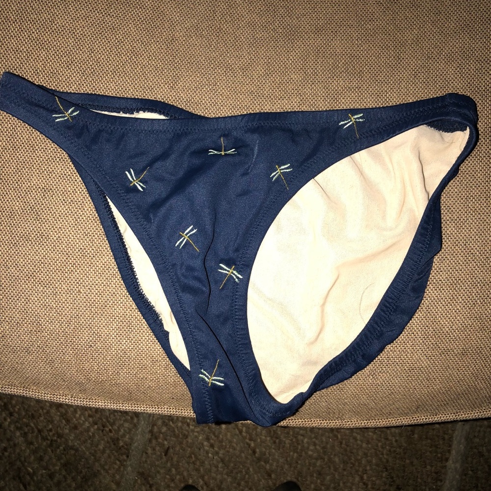 Not for sale, iso top to this bikini